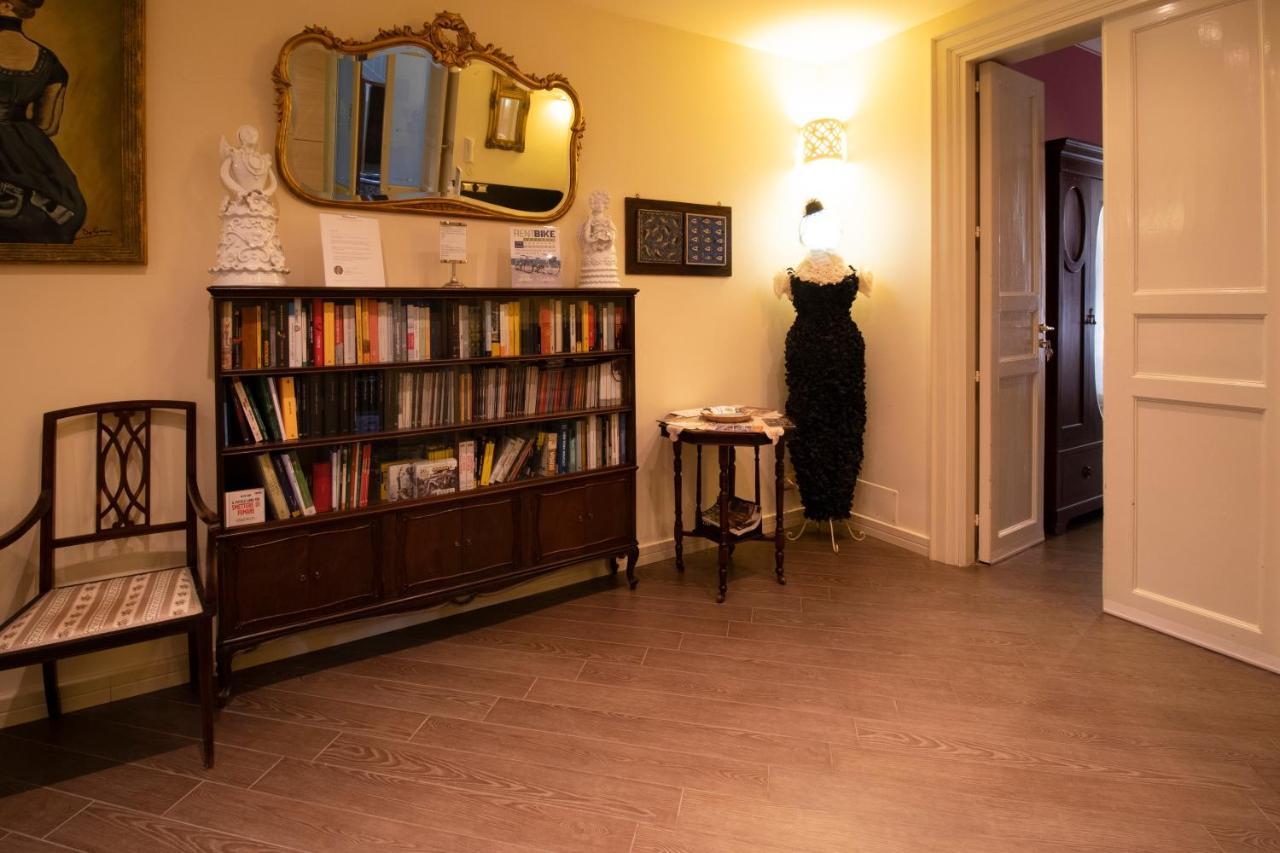 The Palace B&B And Apartments Santo Stefano di Camastra Exterior foto